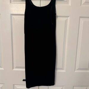 Elegant Black Sleeveless Dress